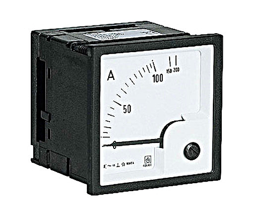 Feromagnetický ammeter používa dve palety mäkkého železa vo vnútri cievky
